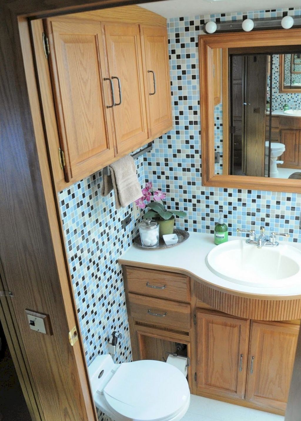 30 Incredible Rv Bathroom Collections Inspirations
