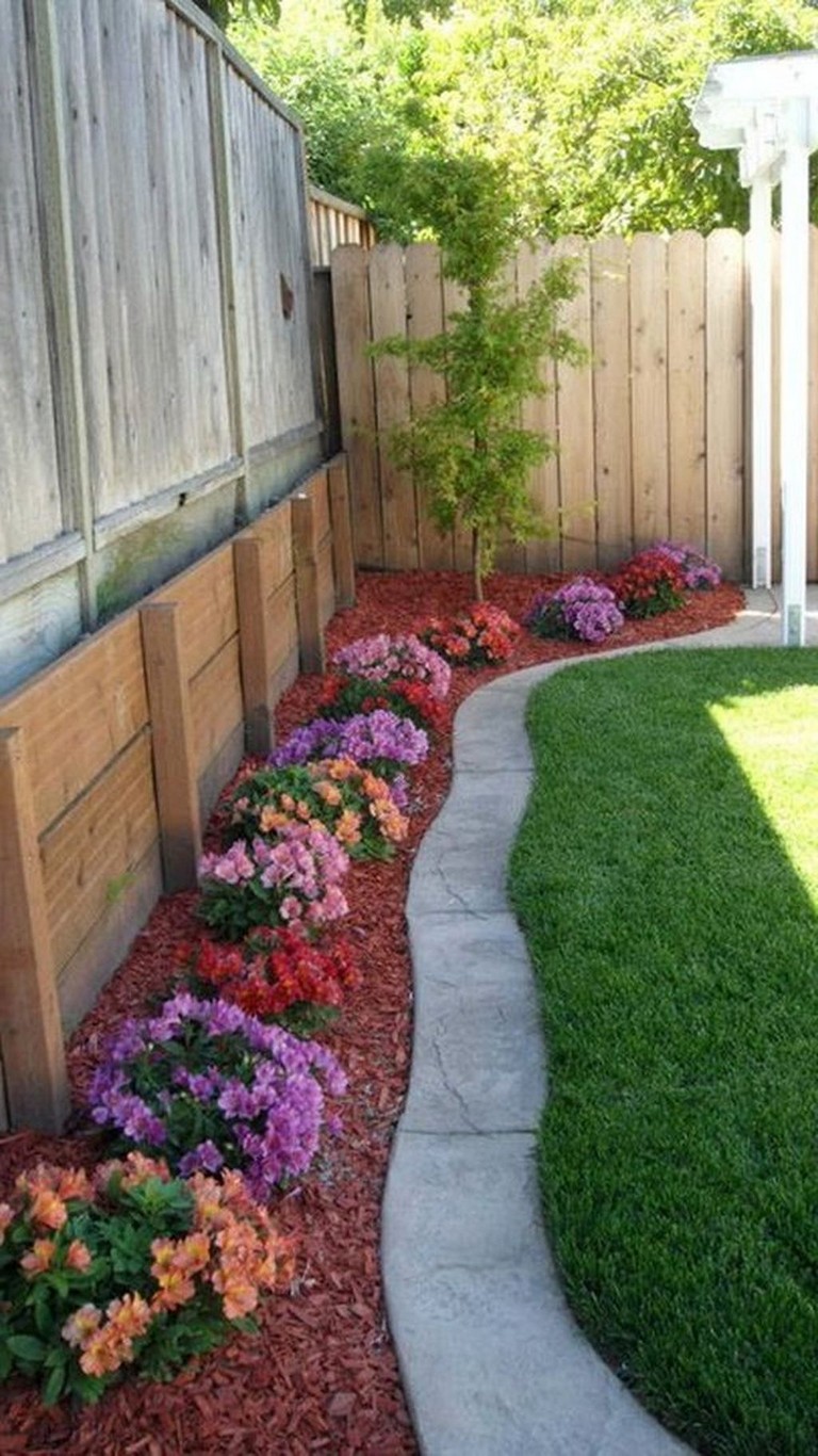 Beautiful Small Backyard Landscaping Tips To Make It 39 0573